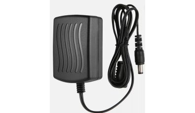 230V power plug pack
